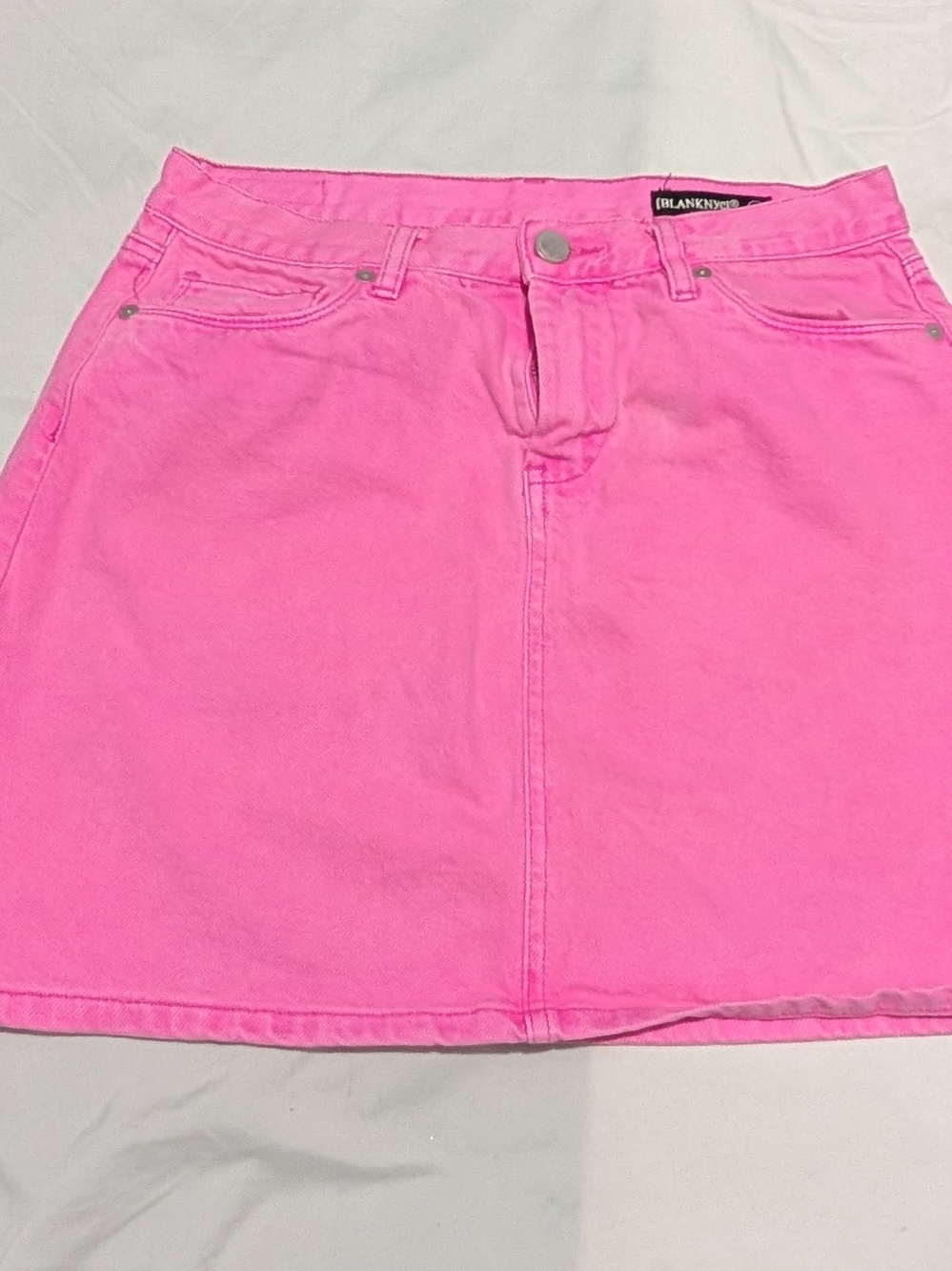 BlankNYC bright hot pink denim mini skirt women’s size 27 (us 4) cotton 5-pocket